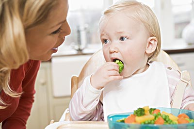 婴幼儿应该怎样吃水果才健康