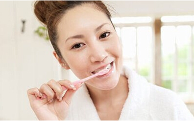 春节期间防牙病：多吃萝卜有助清洁牙齿